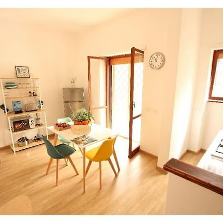 Апартаменты Cozy Coastal Gateway Лидо-ди-Остия Экстерьер фото